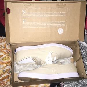 Beige Keds